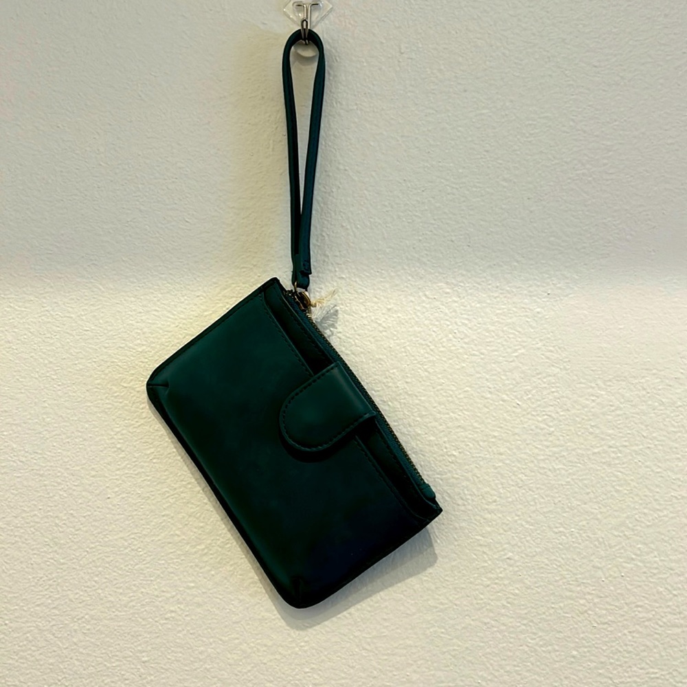 Hunter Green Wristlet Wallet NWT Faux Leather Target